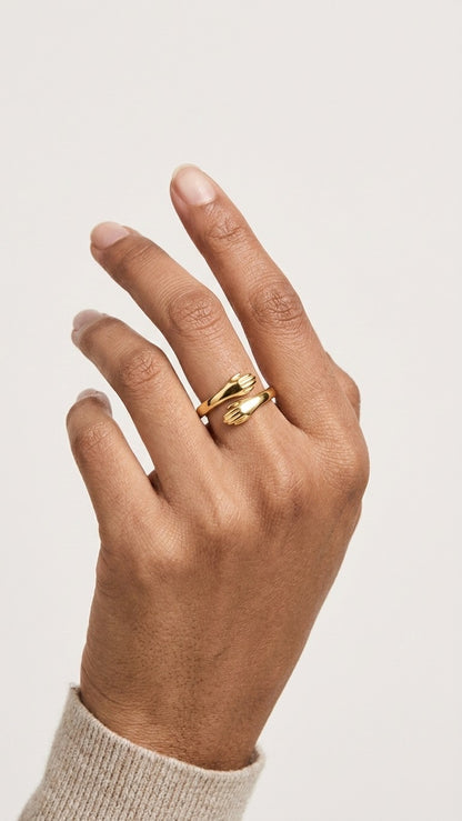 18k Gold Plated Golden Hug Ring - Embrace