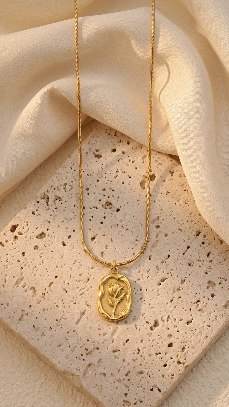 18K Gold Plated Oval Rose Medallion Snake Chain Necklace - Golden Rose