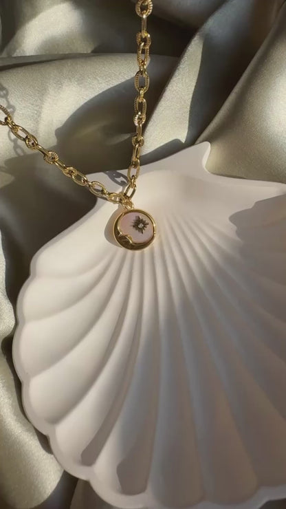 Lilyah Jewelry gold plated Necklace. A pendant with the moon and the star